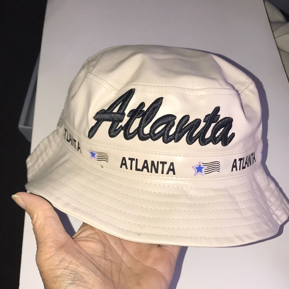 NWT Unisex RDST Atlanta Bucket Hat